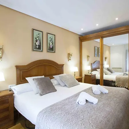 Bayquest | Zurriola Beach Apartment *