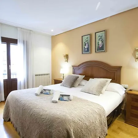 Bayquest | Zurriola Beach Apartment San Sebastian