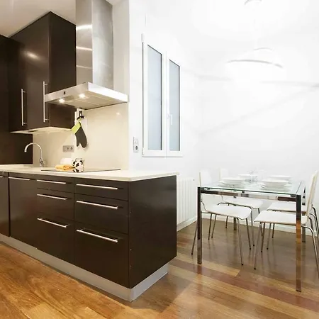 Bayquest | Zurriola Beach Apartment San Sebastian